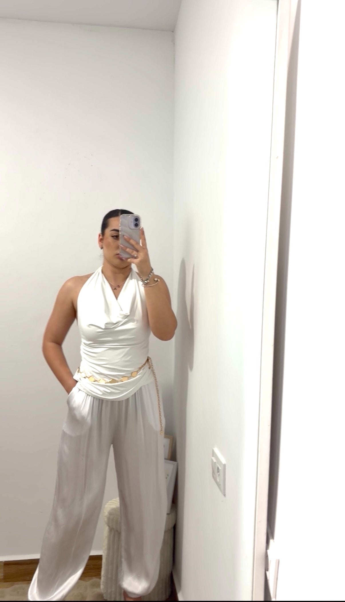 Pantalón satinado blanco